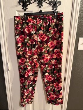Banana Republic Floral Pant in Pink, Black and Green